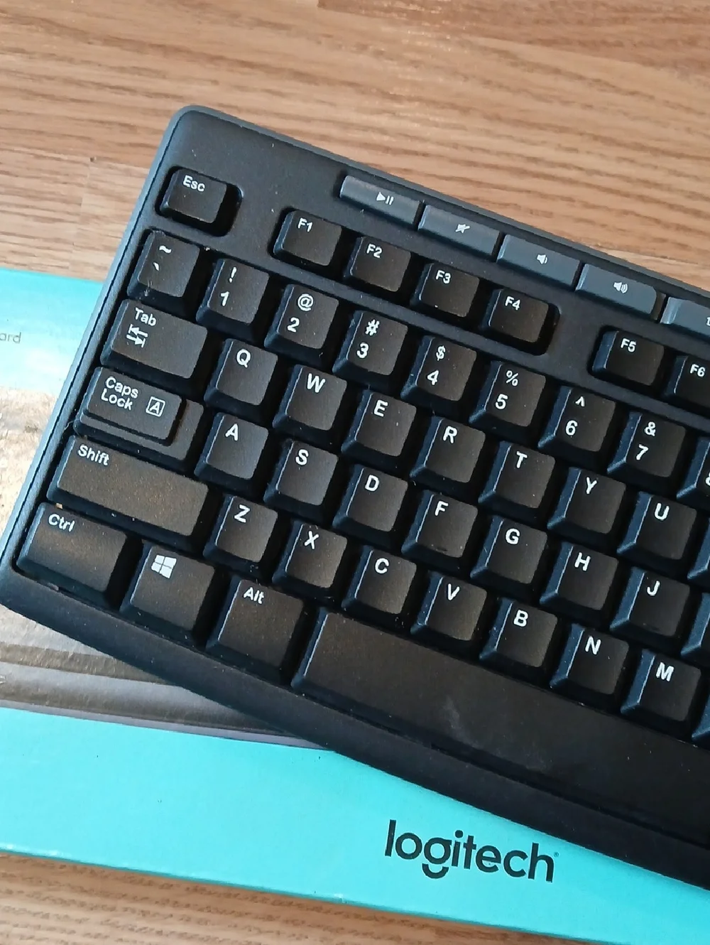 Logitech MK270 Black Wireless Keyboard - Keybord Only